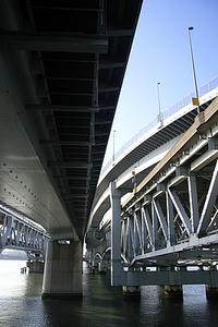 bridge_2.jpg